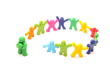 Ausschluss - die gebrochene Gruppe