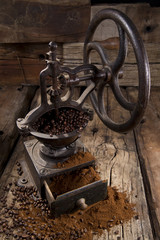 antico macina caffè