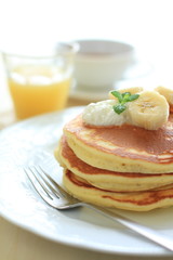Pan cake with banana and cream