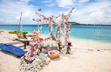 Beach on Gili islands, Meno