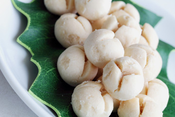 Thai desserts.