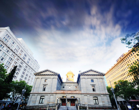 The pioneer courthouse in portland