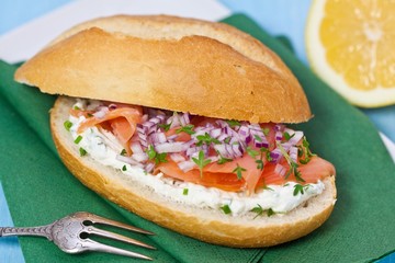 Brötchen mit Lachs