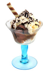 Schokolikör-Eisbecher