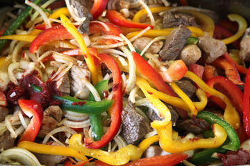 Gemüse mit Fleisch