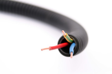 c&acirc;bles &eacute;lectriques