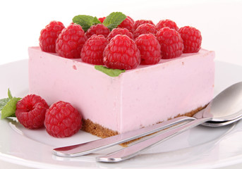raspberry cake