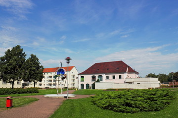 Fototapeta na wymiar Rathenow - Stadtpark mit Museum