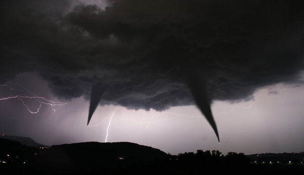 Tornado und Blitz