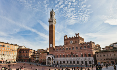 Obraz premium Palazzo Publico and Piazza del Campo in Siena, Italy