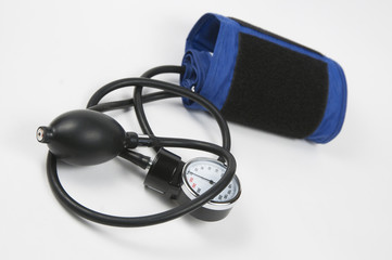 Tonometer