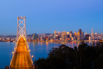 Fototapeta premium Bay Bridge and San Francisco downtown