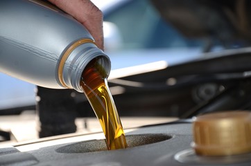 Olio lubrificante per auto