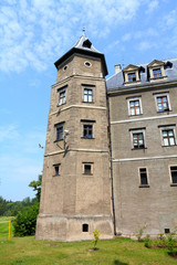 Fototapeta na wymiar Zamek w Gołuchowie, Polska