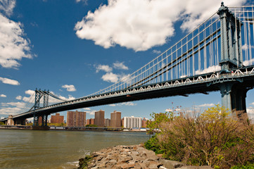 Naklejka premium Manhattan bridge in New York City
