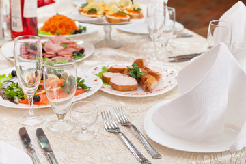 Wedding table setting