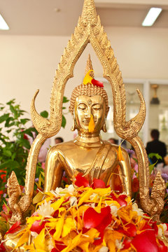 Golden Buddha Statue , Thailand