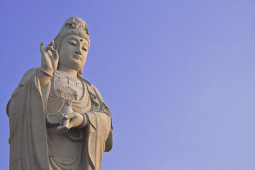 Fototapeta na wymiar Kwan im chinese goddess statue