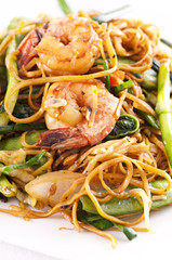 chinesische Bratnudeln