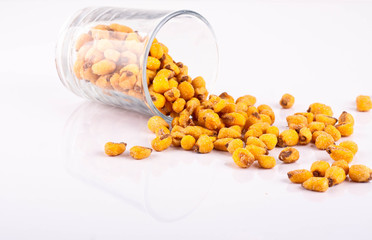 соленая кукуруза