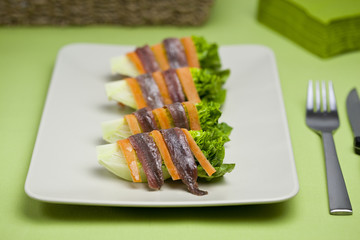 Cogollos con anchoas