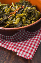 Stewed turnip greens. Cime di rapa stufate.