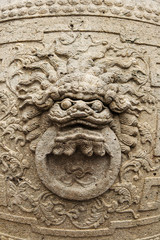Close linon face stone