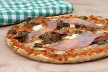 Steinofenpizza