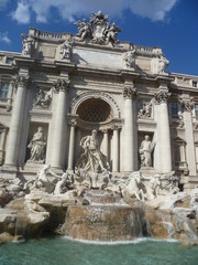 Fototapeta na wymiar fontaine de Trevi à Rome