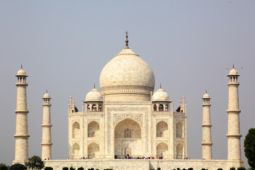 Fototapeta na wymiar Taj Mahal jest mauzoleum i meczet