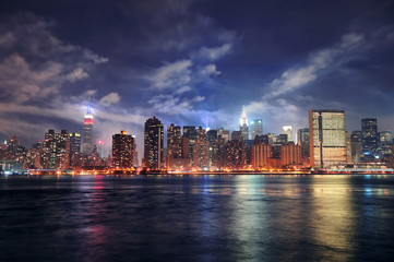 Fototapeta na wymiar New York City Manhattanu o zmierzchu