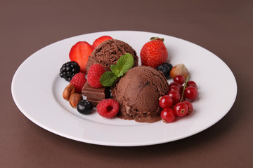 chocolate ice cream and red berry