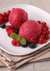 red berry ice cream