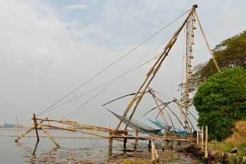 Chinesisches Fischernetz in Kochi, Kerala, Indien