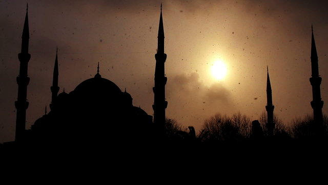 istanbul sultan ahmet mosque in winter