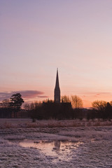 Fototapeta premium Salisbury cathedral on a winter morning