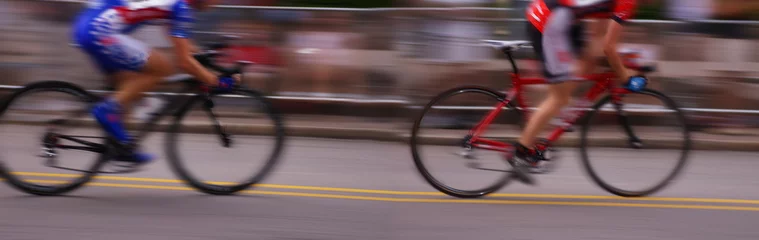 Papier Peint photo autocollant Vélo Professional bicycle racers, motion blurred