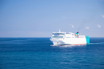 Fototapeta na wymiar Ferry at the mediterranean sea