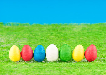 Color eggs