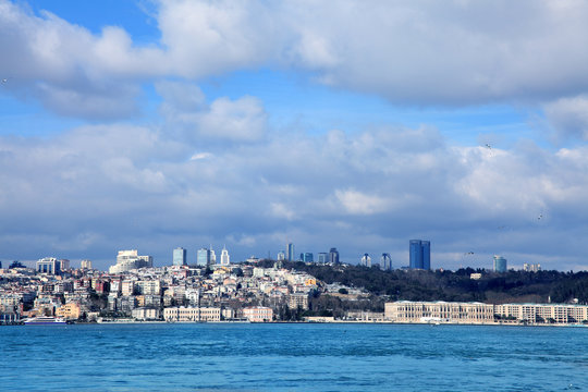 cityscape image in Istanbul Turkey in day time