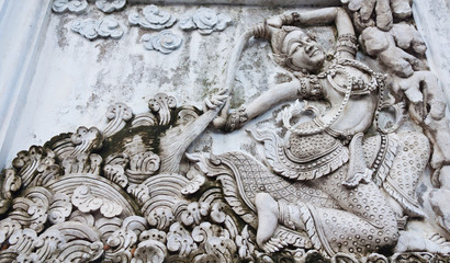 Stucco Traditional Thai women.