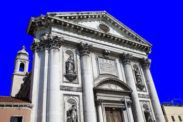 iitalie,venise : zattere, église