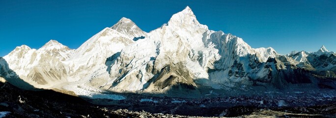 evening view of Everest and Nuptse from Kala Patthar - obrazy, fototapety, plakaty