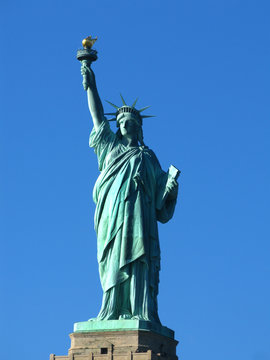 New York: The Statue of Liberty, an American symbol. USA
