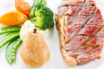 Black pepper steak