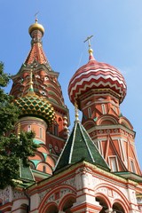 Fototapeta na wymiar Moskwa ? St Wasyla Błogosławionego Kopuły i dachy