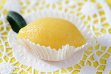 Sweet marzipan lemon