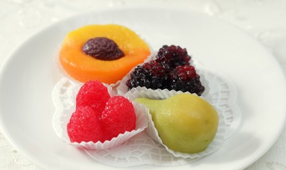 Fruit candies:blackberry,raspberry,peach,papaya