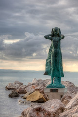 La mula de trieste - Statue on the sea