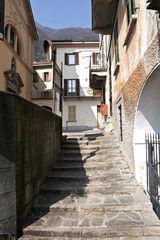 LAGLIO _ LAGO DI COMO _  LA PIAZZA DEL PAESE e L'UFFICIO POSTALE